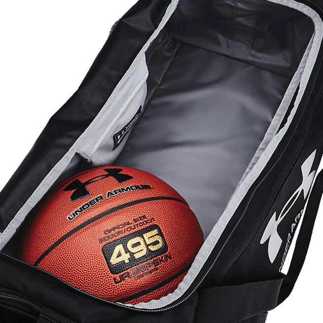 UA Undeniable 5.0 Duffel Medium Gym Bag Sort