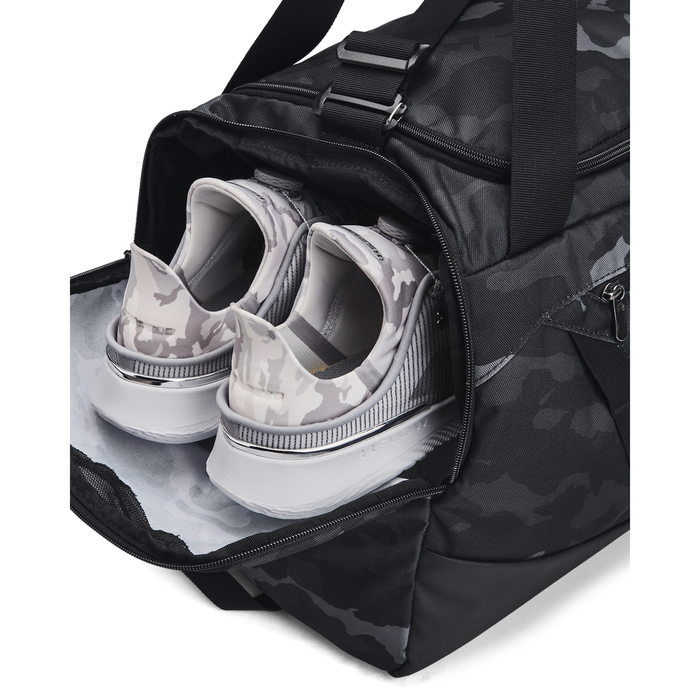 UA Undeniable 5.0 Duffle MD Black