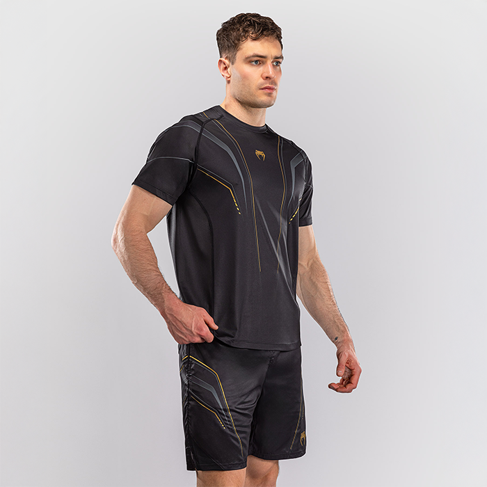 Venum Streamline Dry Tech T shirt Sort Guld