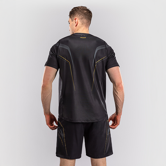 Venum Streamline Dry Tech T shirt Sort Guld