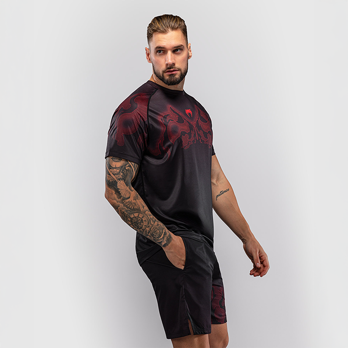 Venum Spectre Dry Tech T shirt Sort R&oslash;d