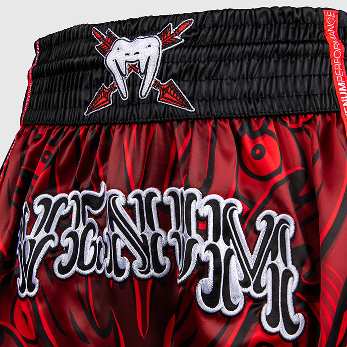 Venum Wolf Atak Muay Thai Shorts Sort R&oslash;d