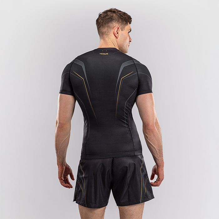 Venum Streamline Kort&aelig;rmet Rashguard Sort Guld
