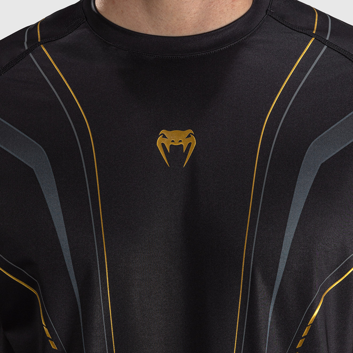 Venum Streamline Dry Tech T shirt Sort Guld