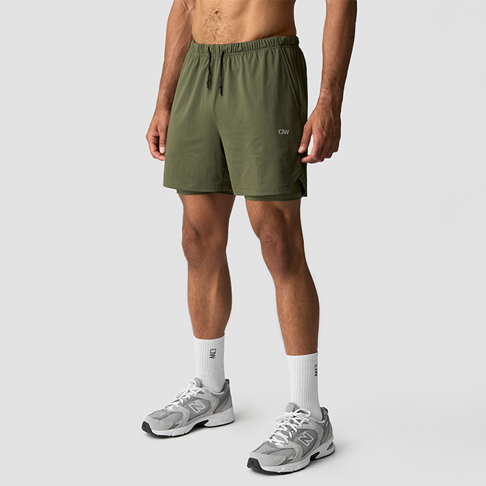 Stride 2-i-1 Shorts Gr&oslash;n