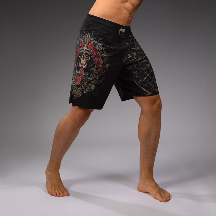 Santa Muerte 5.0 Fight Shorts Sort Guld
