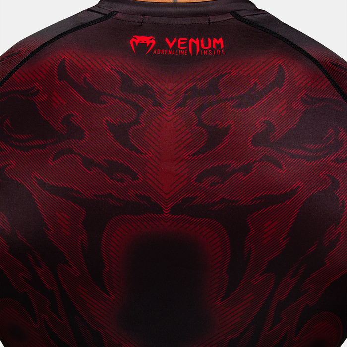 Venum Spectre Kort&aelig;rmet Rashguard Sort R&oslash;d