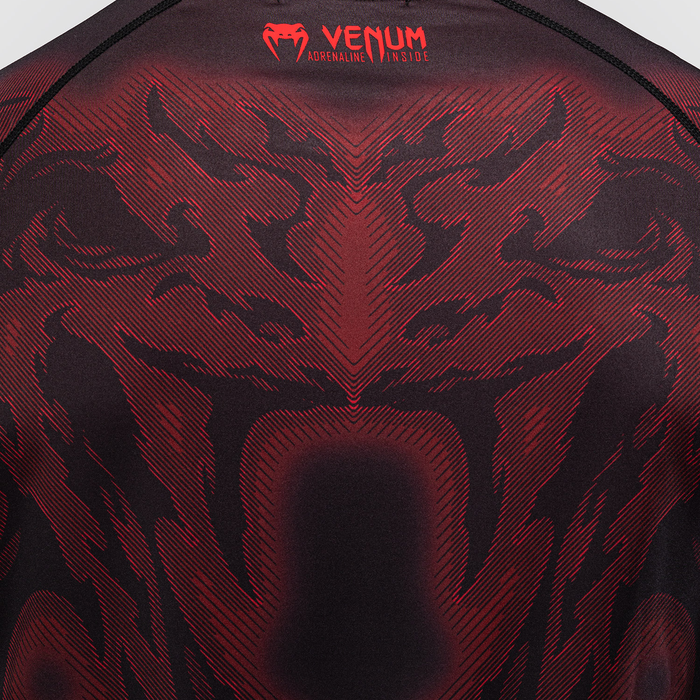 Venum Spectre Dry Tech T shirt Sort R&oslash;d
