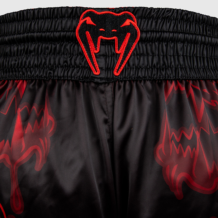 Venum Wolf Atak Muay Thai Shorts Sort R&oslash;d