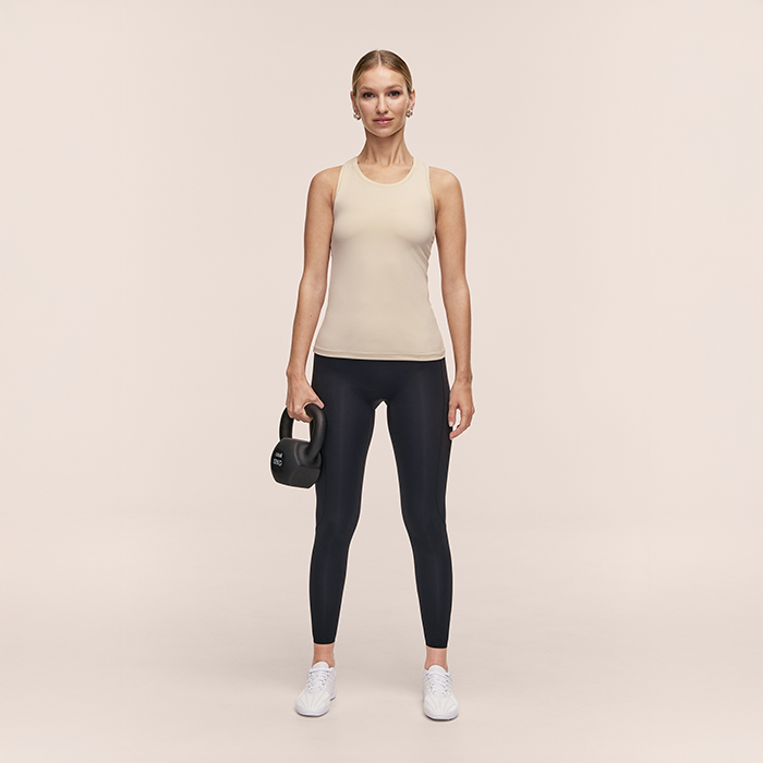 Essential Tanktop Hvid