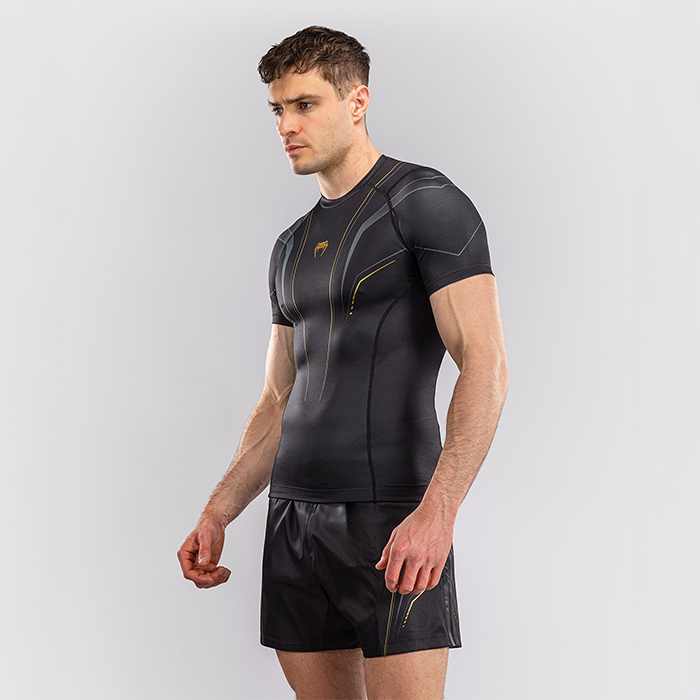 Venum Streamline Kort&aelig;rmet Rashguard Sort Guld