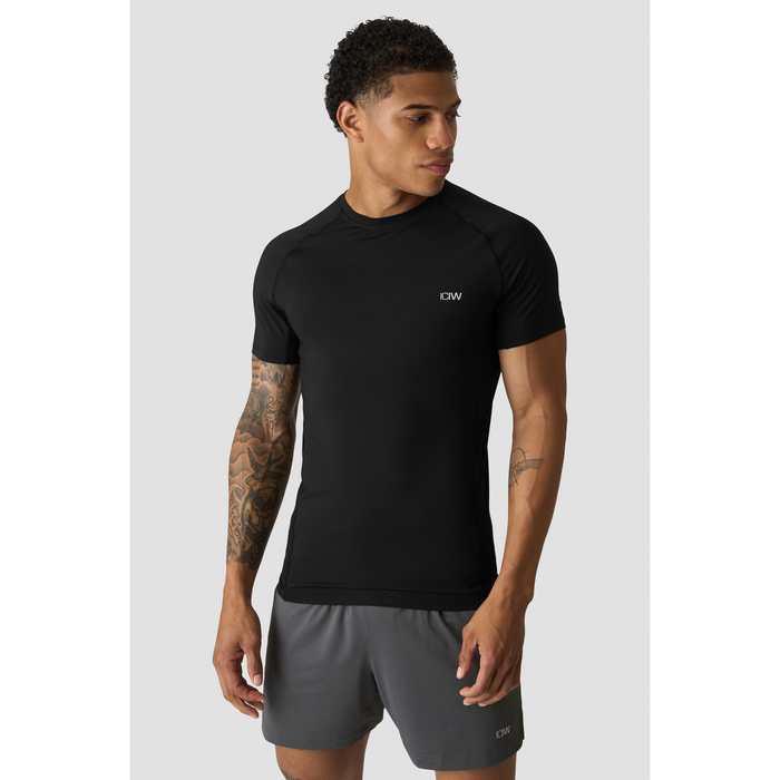 Stride Muscle Fit T-shirt, Black